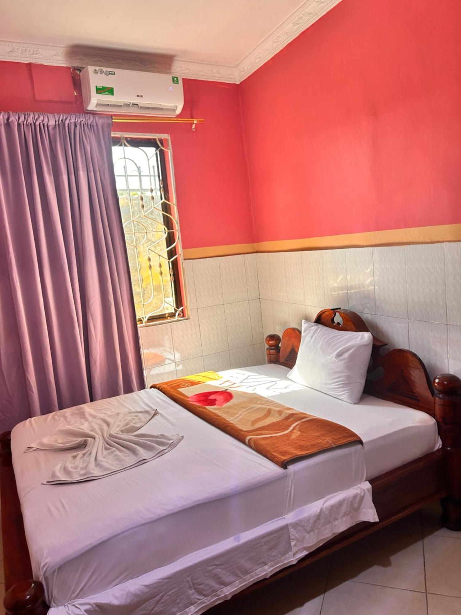 Tanpak Gardens Bnb Bed and Breakfast Dar es Salaam Buitenkant foto